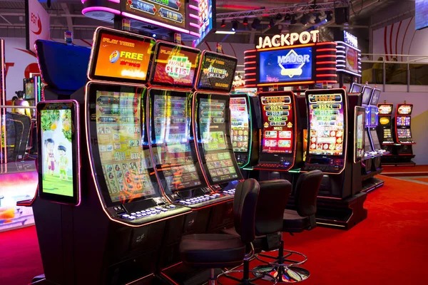 lotusbet app home screen showing Sic Bo tables, deposit button, and account menu